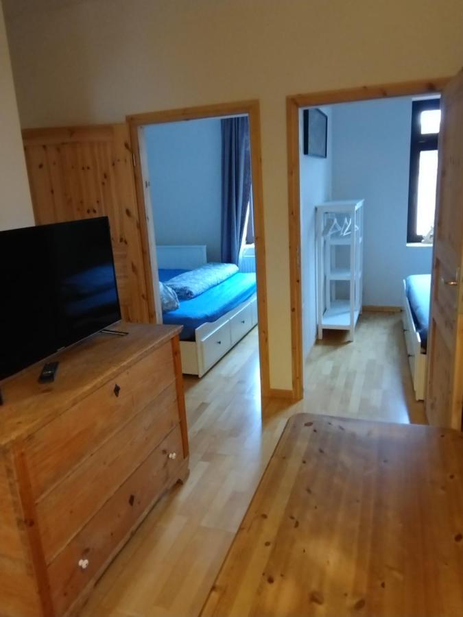 4 Raumwohnung 2 Km Vom Hauptbahnhof Entfernt Apartment Leipzig